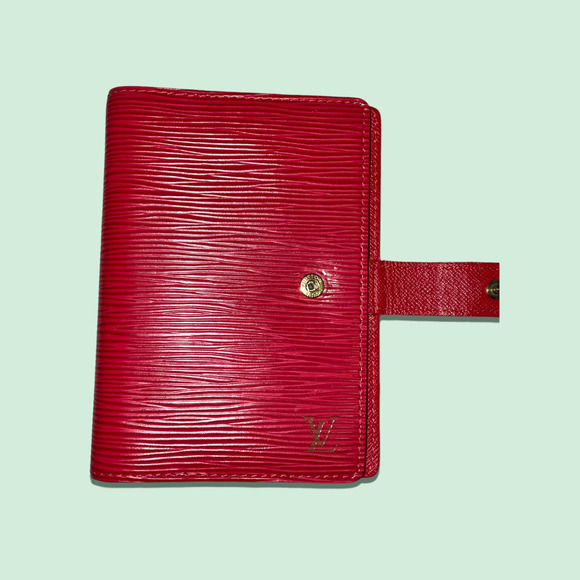 NOT FOR SALE! LOUIS VUITTON Small Red Epi Leather Ring Agenda Cover